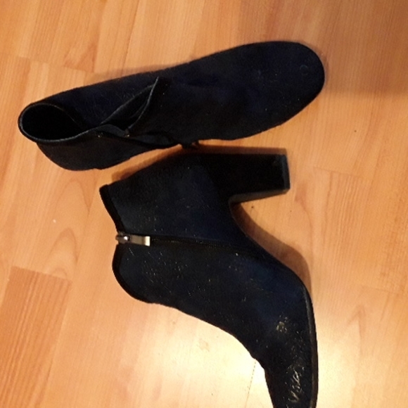 Navy black django and juliette ankle boots - Picture 5 of 10